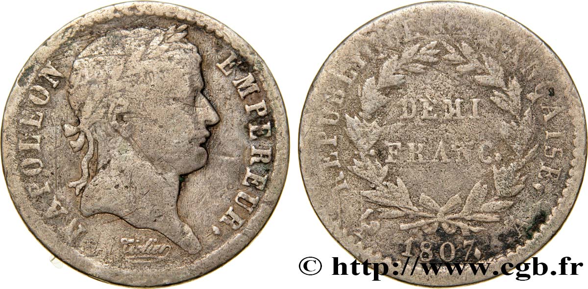 Demi-franc Napoléon Ier tête laurée, République française, buste fort 1807 Paris F.177/1 RC6 