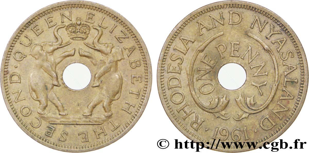 RHODESIA AND NYASALAND (Federation of) 1 Penny frappe au nom d’Elisabeth II, deux éléphants de part et d’autre d’une couronne 1961  AU 