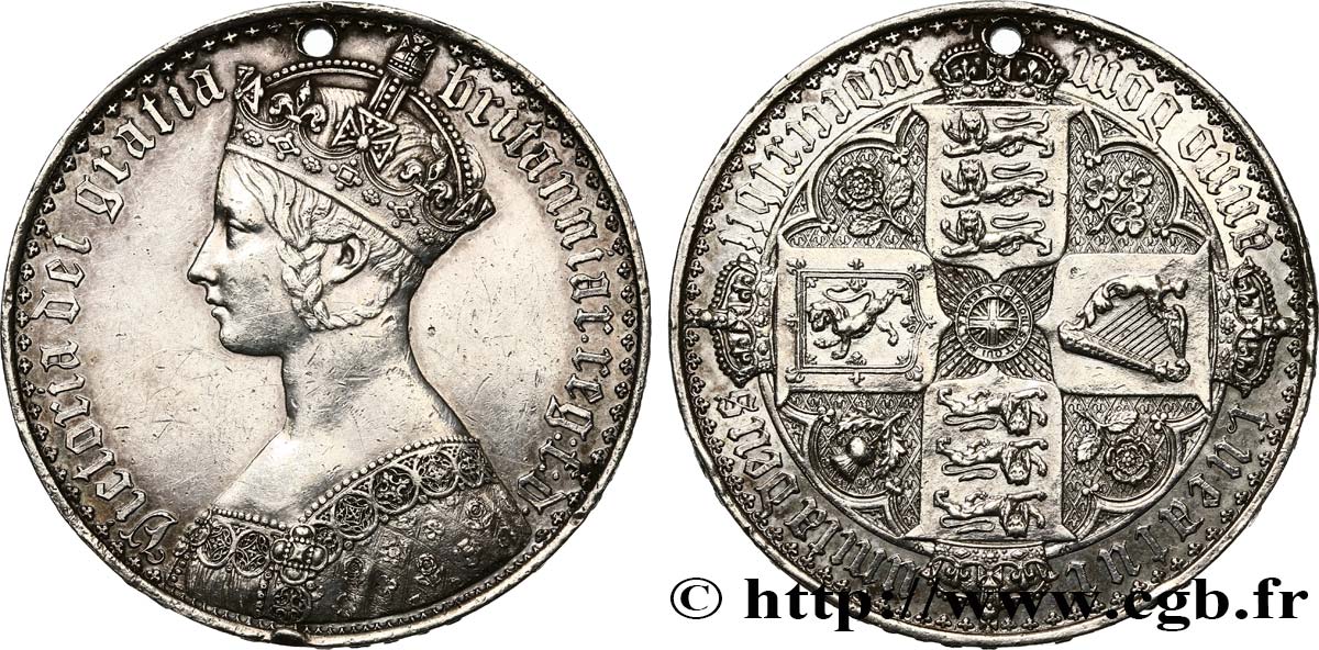 GREAT BRITAIN - VICTORIA Crown, style gothique 1847  XF 