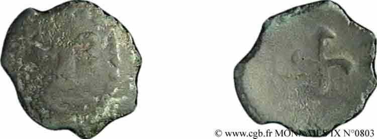 GALLIA - BELGICA - REGIONE DI PARIGGI Bronze à la tête de face et à la swastika q.BB/BB