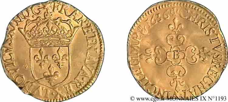 LOUIS XIII LE JUSTE Écu d or au soleil, à la croix anillée fleurdelisée 1636 Rouen TTB