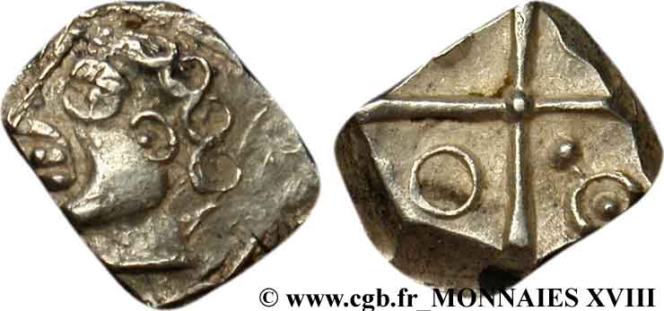 GALLIA - SOUTH WESTERN GAUL - SOTIATES (Area of Sos) Drachme  à la tête bouclée du Causé , tête romanisée, flan quadrangulaire AU