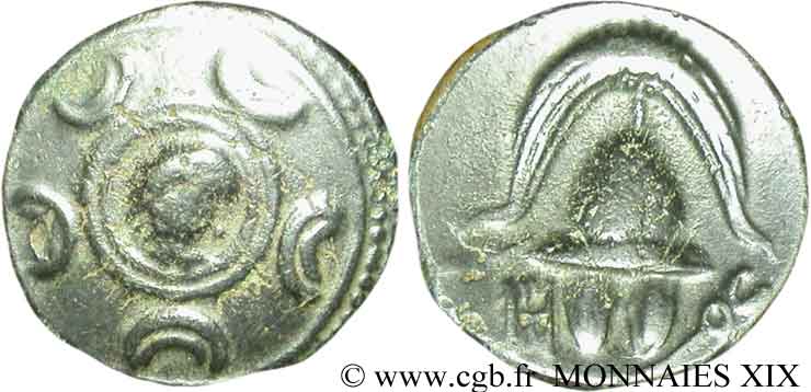 MACEDONIA - MACEDONIAN KINGDOM - INTERREGNUM Demi-unité de bronze, (PB, Æ 16) XF