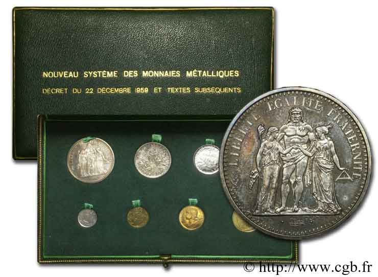 Boîte de 8 pièces de la Commission monétaire n.d. Paris  ST 