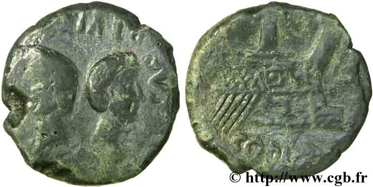 LUGDUNUM - LYONS - JULIO CAESAR y OCTAVIO Dupondius “COPIA”, (GB, Æ 29) BC
