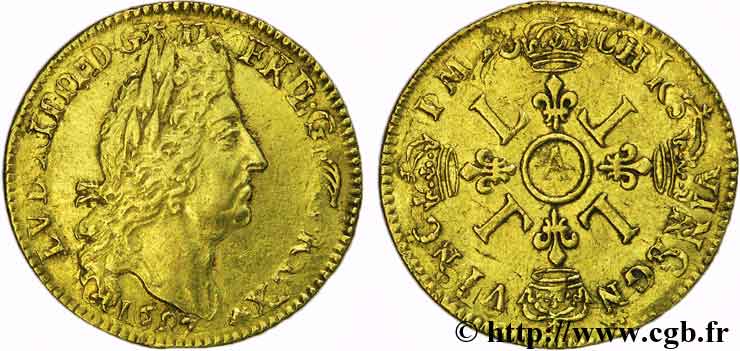 LOUIS XIV LE GRAND OU LE ROI SOLEIL Louis d or aux quatre L 1697 Paris TTB