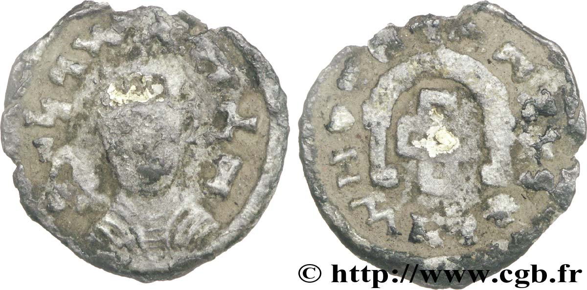 AKSUM - AKSUMITE KINGDOM - ANONYMOUS Monnaie d’argent au buste de face et à la croix VF