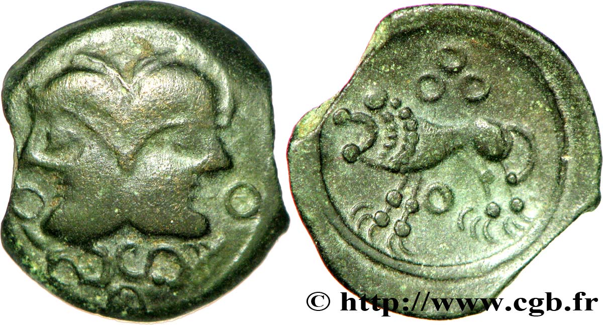 GALLIA BELGICA - SUESSIONES (Regione de Soissons) Bronze à la tête janiforme, classe II XF/AU
