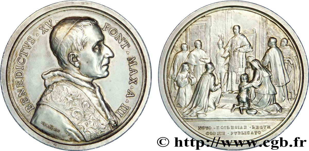 VATICAN - BENEDICT XV (Giacomo Dalla Chiesa) Médaille AR 44, Nouveau code ecclésiastique 1917 Rome XF 