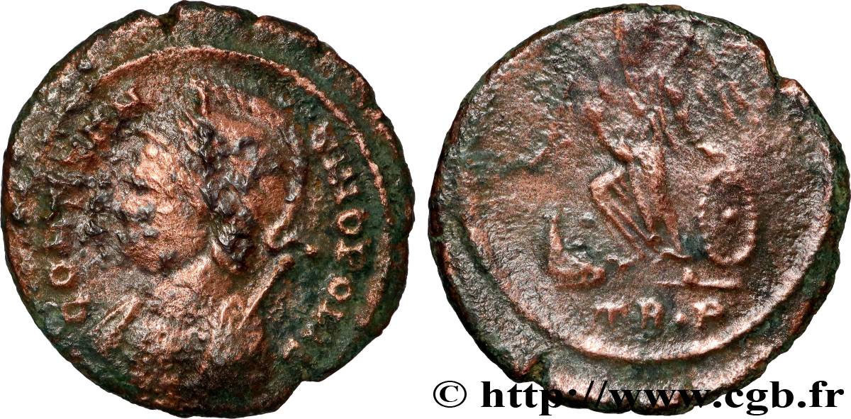 CONSTANTINOPEL Centenionalis ou nummus fSS