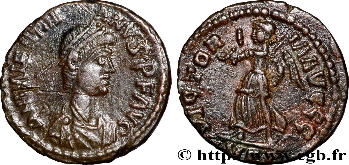 VALENTINIANO II Nummus MBC+