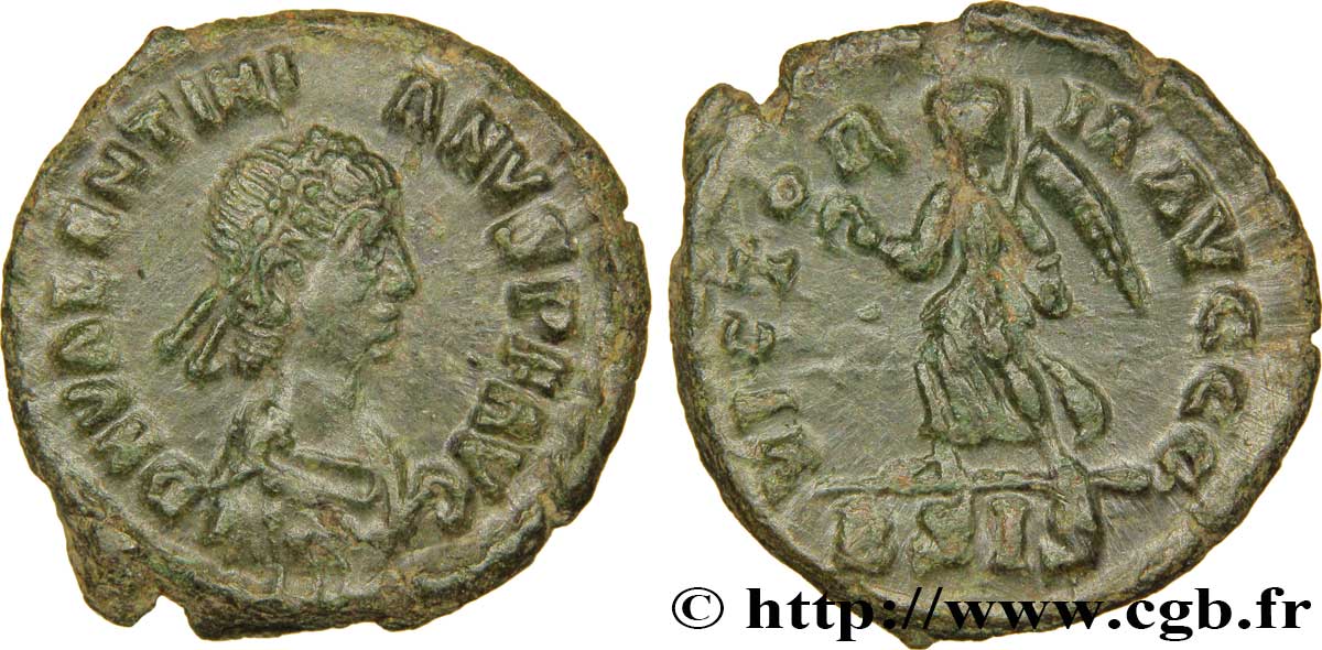 VALENTINIAN II Nummus, (PB, Æ 3) AU