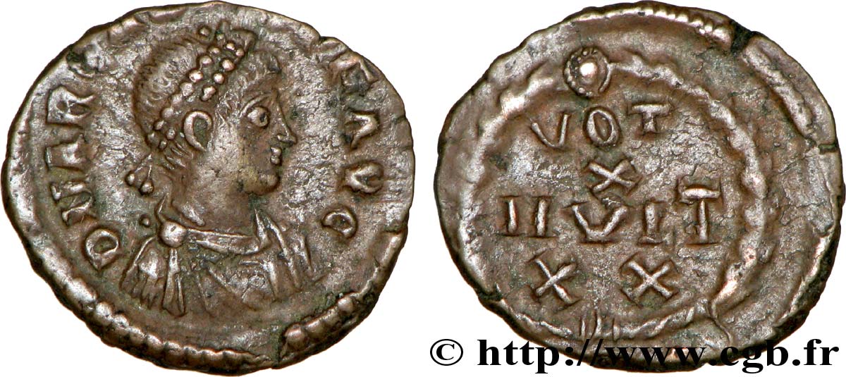 ARCADIUS Nummus, (PBQ, Æ 4) AU