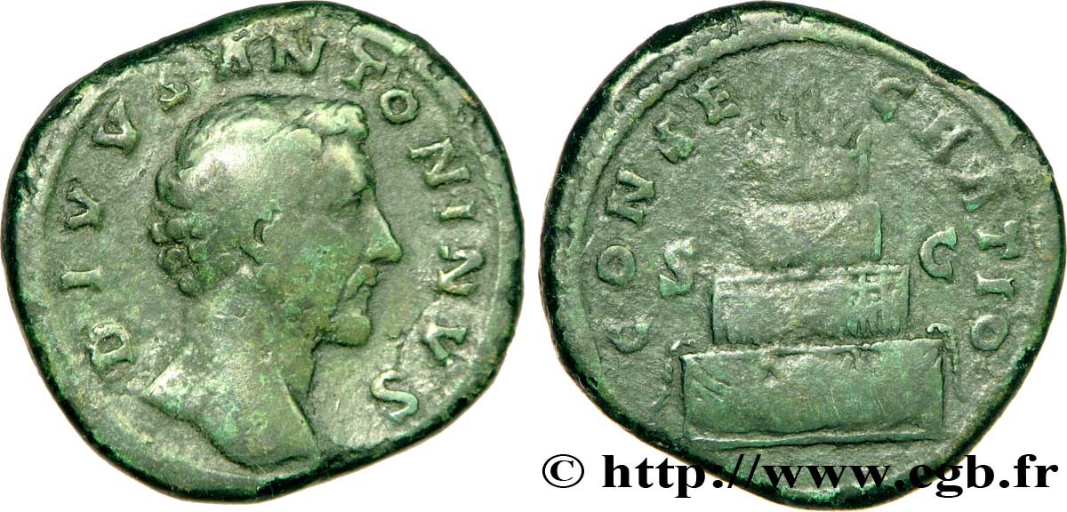 ANTONIN LE PIEUX  Sesterce TTB