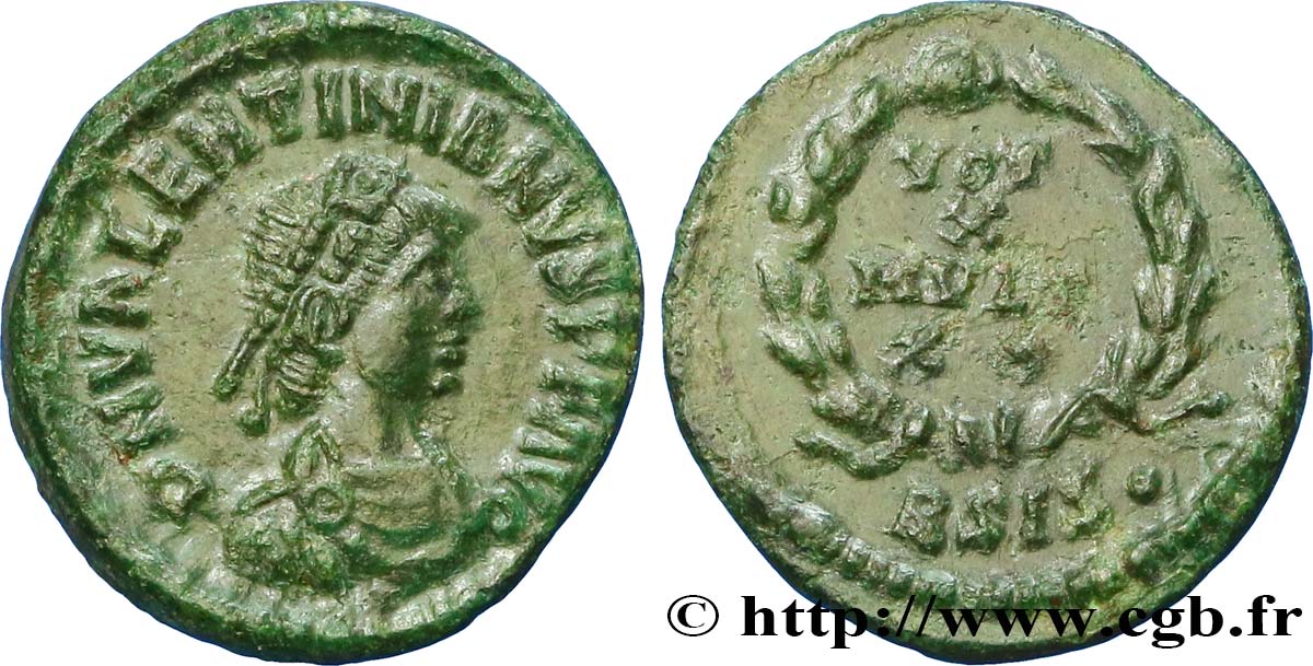 VALENTINIANO II Nummus, (PBQ, Æ 4) SC
