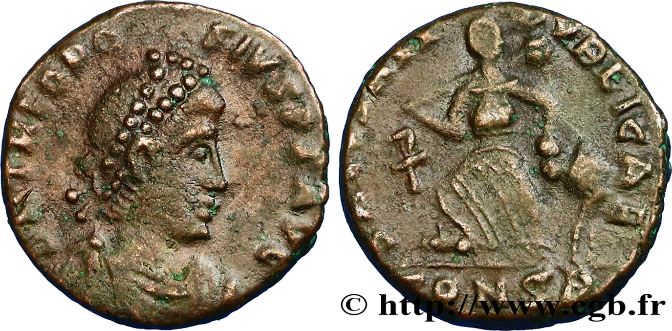 THÉODOSE Ier Nummus, (PBQ, Æ 4) TTB