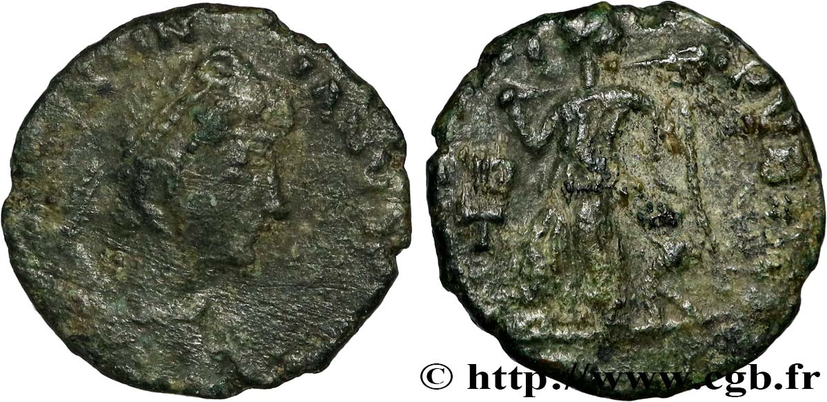 VALENTINIANO II Nummus, (PBQ, Æ 4) q.BB