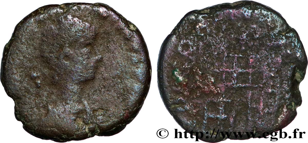 MAGNUS MAXIMUS Nummus, (PBQ, Æ 4) B+