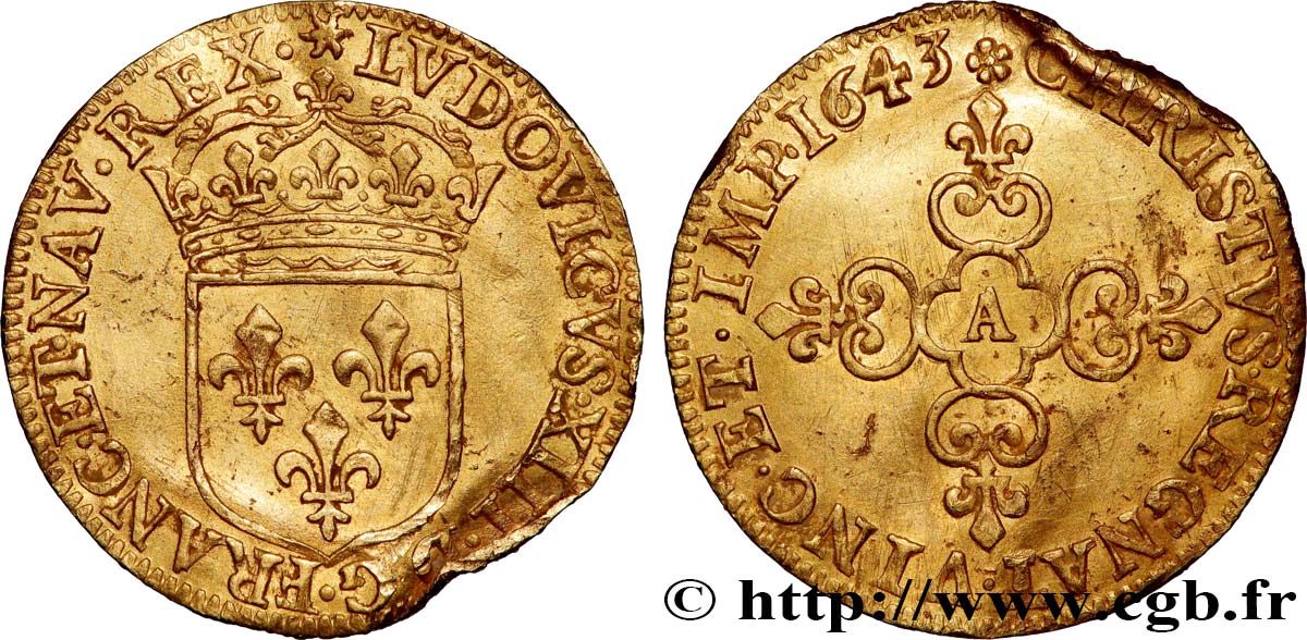 LOUIS XIII  Écu d or au soleil, à la croix anillée fleurdelisée 1643 Paris, Monnaie du Louvre BB