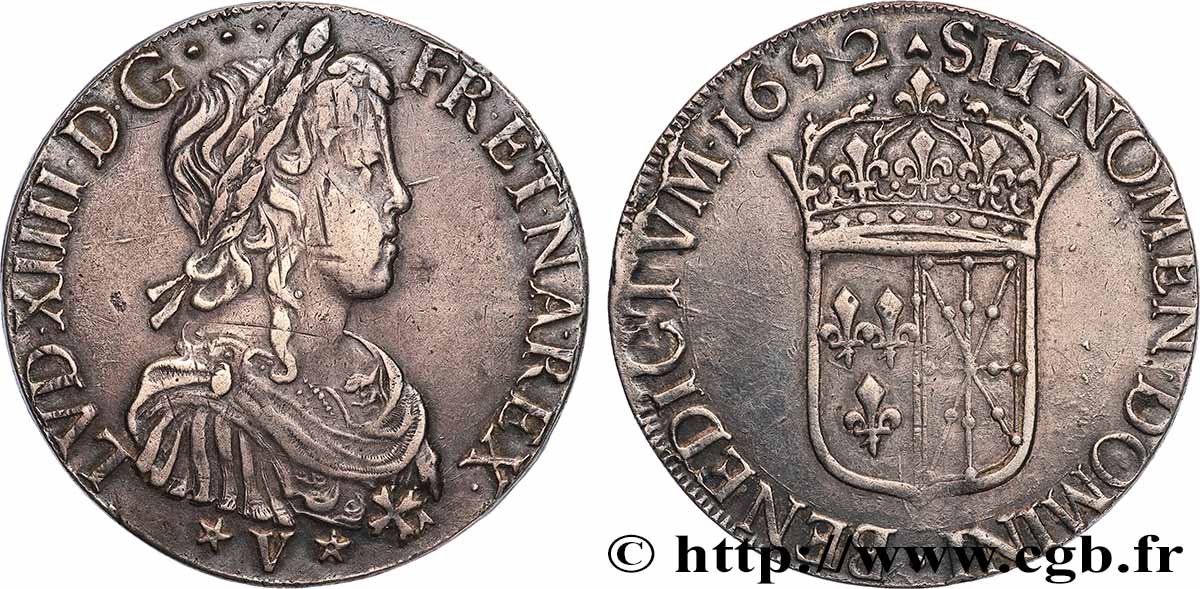 LOUIS XIV LE GRAND OU LE ROI SOLEIL Écu de Navarre, portrait à la mèche longue 1652 Saint-Palais TTB+