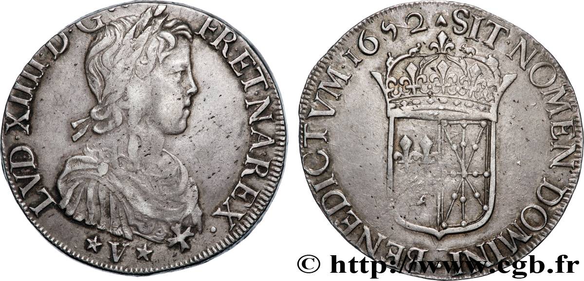 LOUIS XIV LE GRAND OU LE ROI SOLEIL Écu de Navarre, portrait à la mèche longue 1652 Saint-Palais TTB+