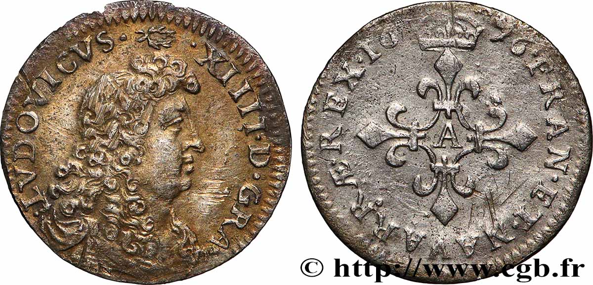 LOUIS XIV &nbsp;THE SUN KING&nbsp; Quatre sols à la croix formée de lis 1676 Paris AU/XF