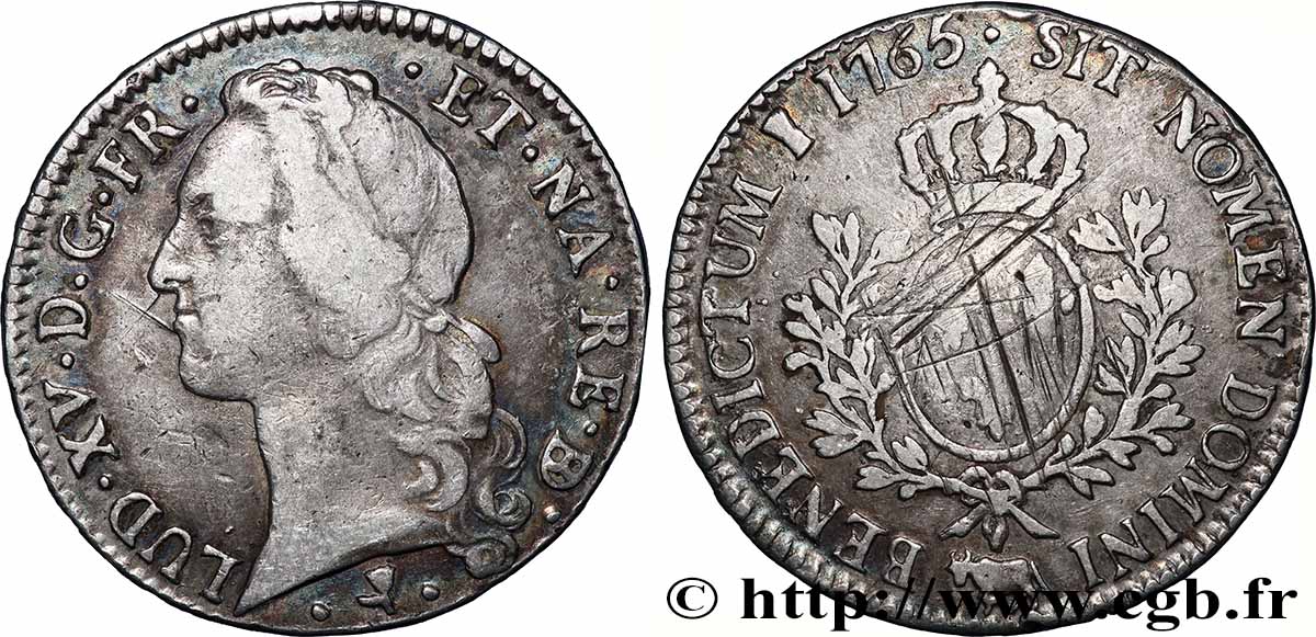 LOUIS XV DIT LE BIEN AIMÉ Écu aux branches d’olivier, tête ceinte d’un bandeau 1765 Pau TB+/TB