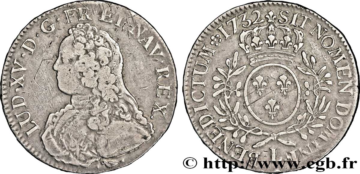 LOUIS XV DIT LE BIEN AIMÉ Écu aux branches d&nbsp;olivier, buste habillé 1732 Bayonne TB+