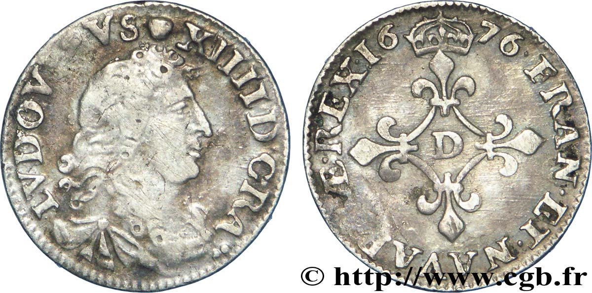 LOUIS XIV LE GRAND OU LE ROI SOLEIL Quatre sols à la croix formée de lis 1676 Vimy-en-Lyonnais (actuellement Neuville-sur-Saône) TB
