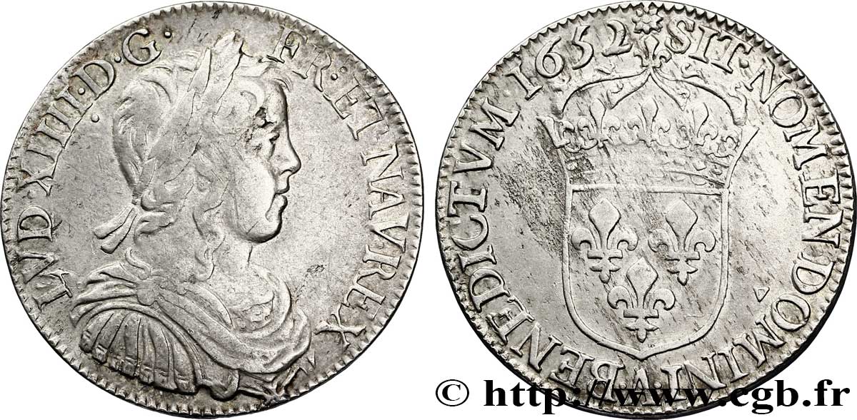 LOUIS XIV LE GRAND OU LE ROI SOLEIL Demi-écu, portrait à la mèche longue 1652 Paris TTB