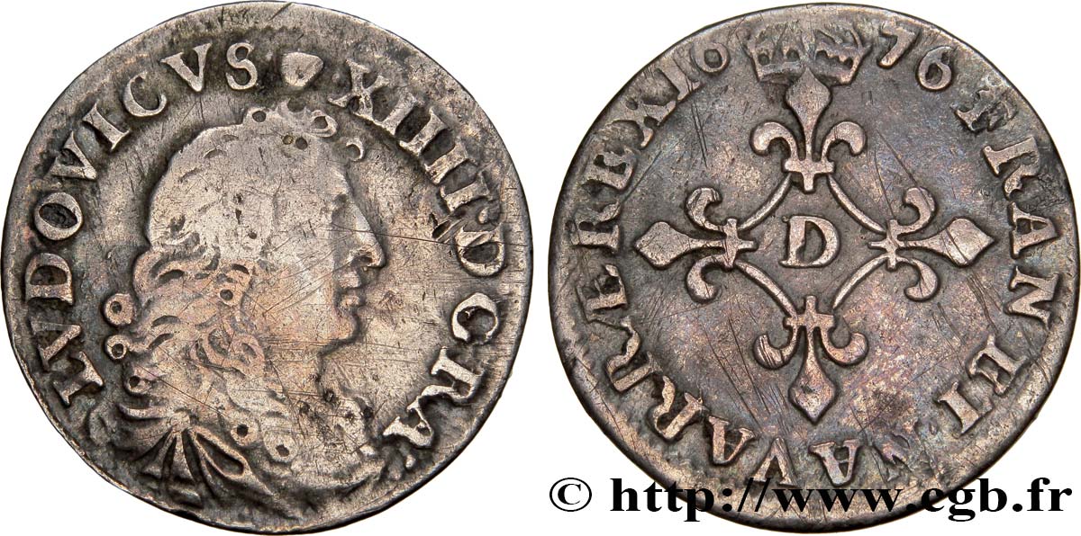 LOUIS XIV LE GRAND OU LE ROI SOLEIL Quatre sols à la croix formée de lis 1676 Vimy-en-Lyonnais (actuellement Neuville-sur-Saône) TB+