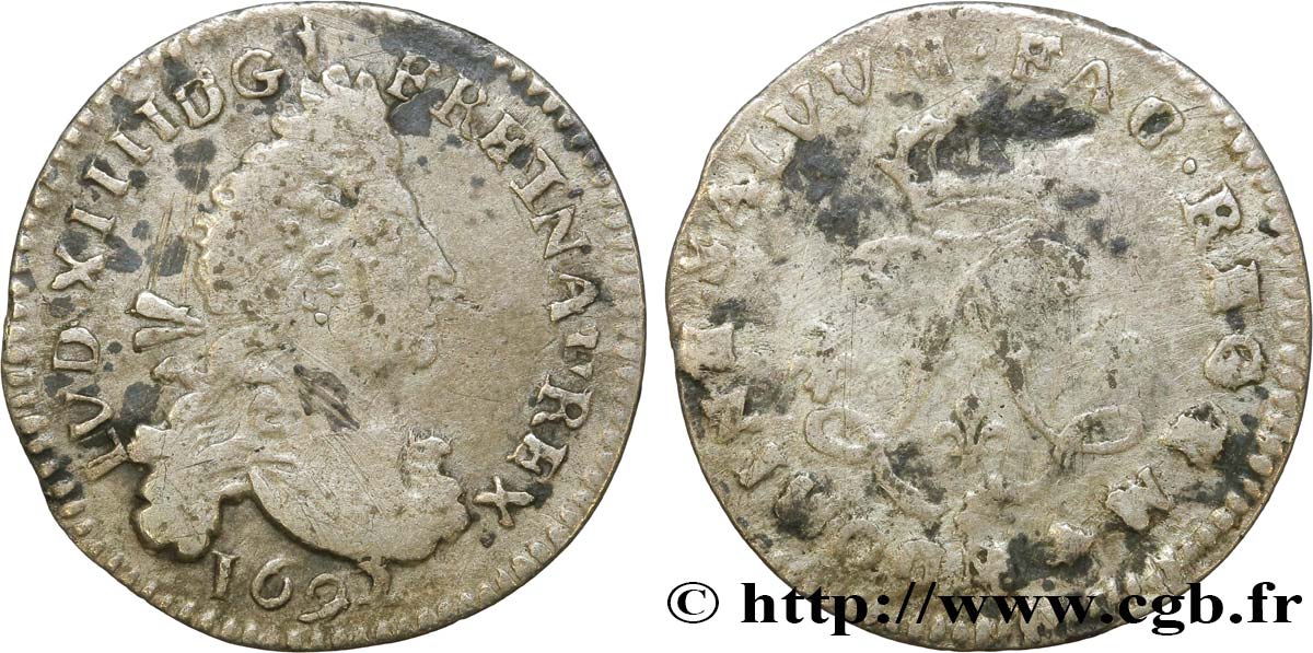 LOUIS XIV LE GRAND OU LE ROI SOLEIL Quatre sols aux deux L 1692 Metz TB/B+