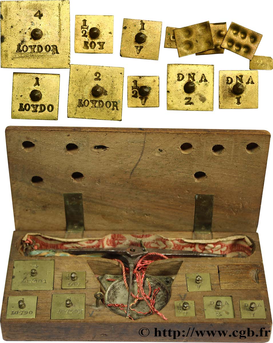 BALANZA Boîte avec trébuchet et 8 poids et 5 lamelles c. XIXe siècle  MBC