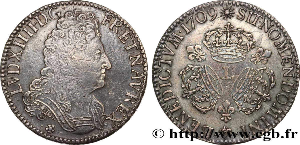 LOUIS XIV  THE SUN KING  Écu aux trois couronnes, buste de l’écu dit “aux huit L” 1709 Bayonne q.BB/q.SPL