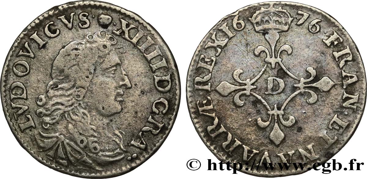 LOUIS XIV LE GRAND OU LE ROI SOLEIL Quatre sols à la croix formée de lis 1676 Vimy-en-Lyonnais (actuellement Neuville-sur-Saône) TTB