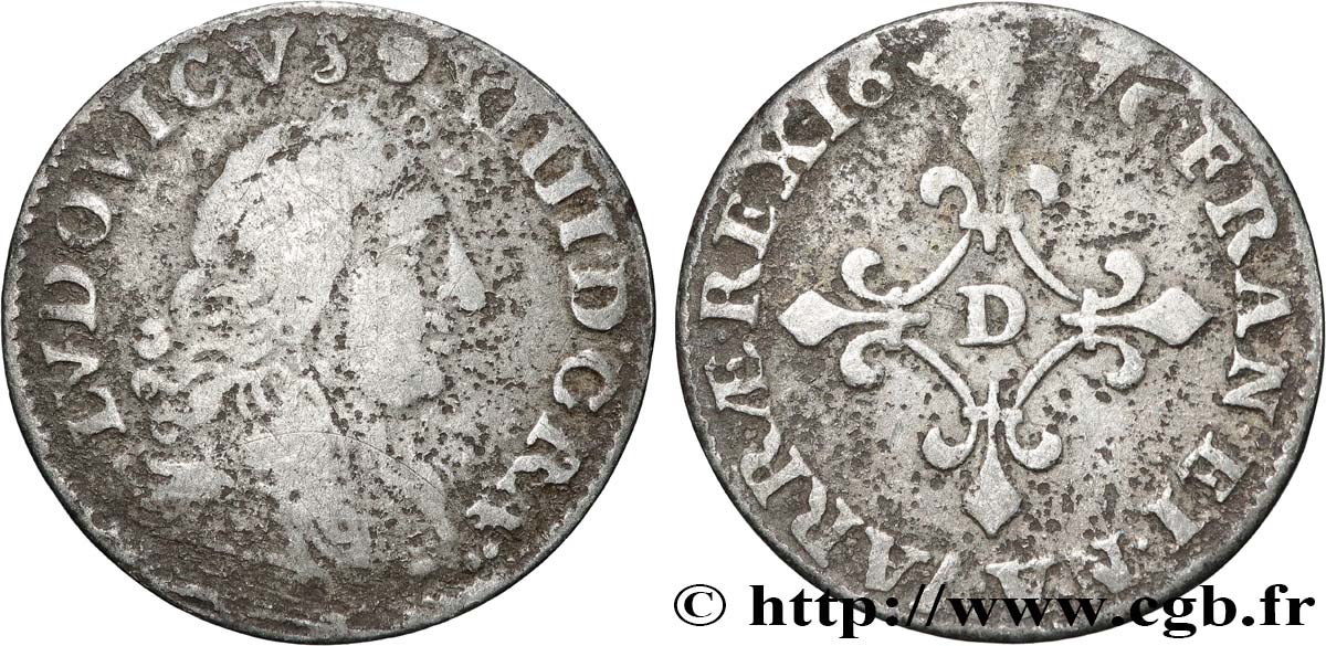 LOUIS XIV  THE SUN KING  Quatre sols à la croix formée de lis 1677 Vimy-en-Lyonnais (actuellement Neuville-sur-Saône) BC+