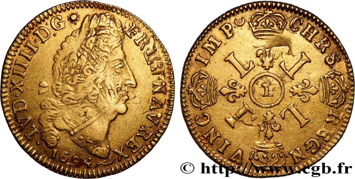 LOUIS XIV LE GRAND OU LE ROI SOLEIL Louis d or aux quatre L 1694 Bayonne TTB