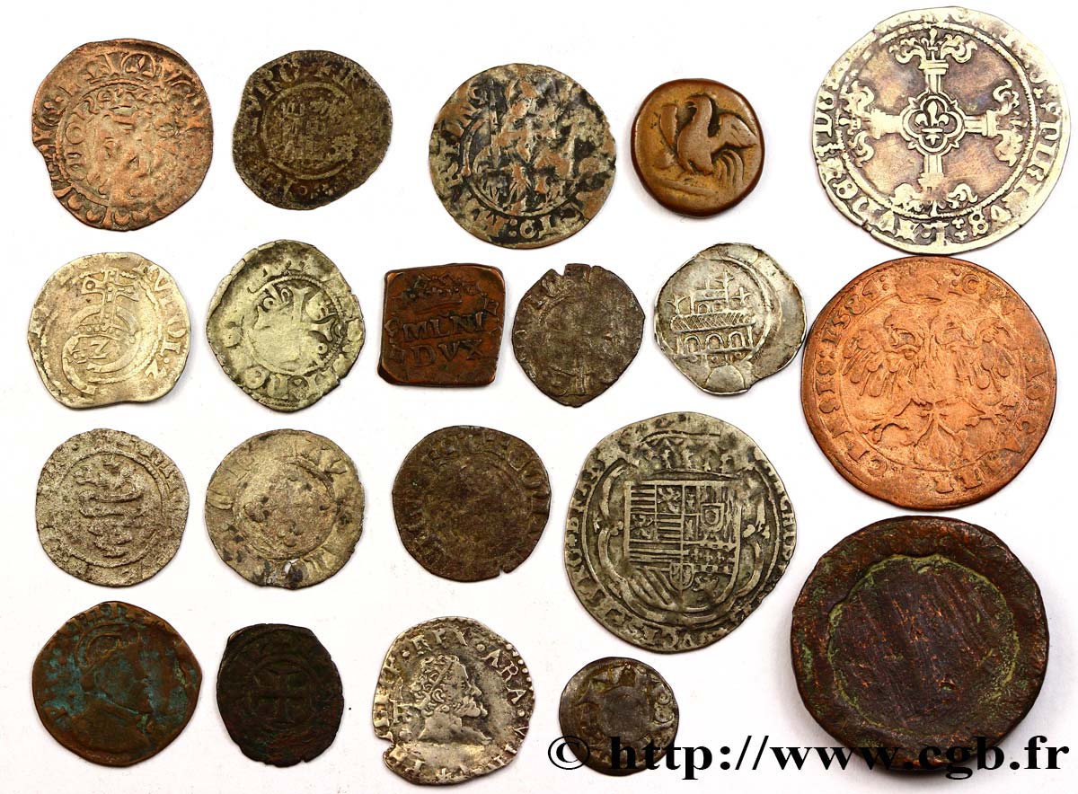 LOTES Vingt monnaies royales étrangères, états et métaux divers n.d.  